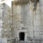 La  porta stretta ci conduce alla pienezza di vita