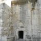 La porta stretta ci conduce alla pienezza di vita La porta stretta ci conduce alla pienezza di vita
