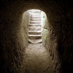 Togliere la pietra e venire alla luce